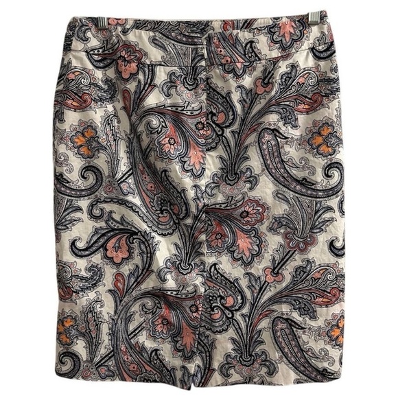 Ann Taylor Women's Paisley Print Knee Length Pencil Skirt Size 8- flaw - Picture 4 of 10